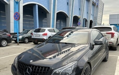 Mercedes-Benz E-Класс, 2015 год, 2 300 000 рублей, 3 фотография