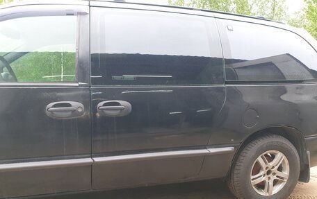 Chrysler Voyager III, 1996 год, 180 000 рублей, 4 фотография