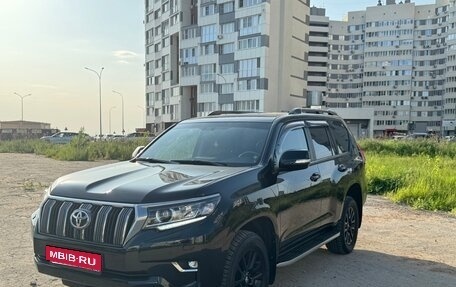 Toyota Land Cruiser Prado 150 рестайлинг 2, 2018 год, 5 600 000 рублей, 6 фотография
