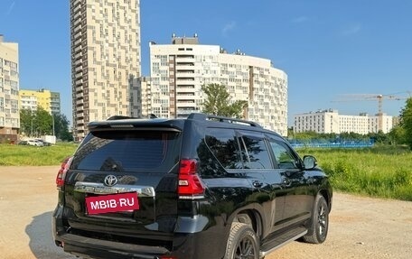 Toyota Land Cruiser Prado 150 рестайлинг 2, 2018 год, 5 600 000 рублей, 10 фотография