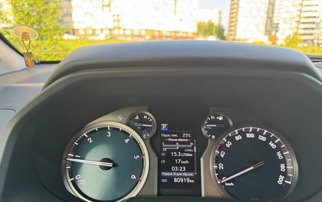 Toyota Land Cruiser Prado 150 рестайлинг 2, 2018 год, 5 600 000 рублей, 19 фотография