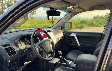 Toyota Land Cruiser Prado 150 рестайлинг 2, 2018 год, 5 600 000 рублей, 21 фотография