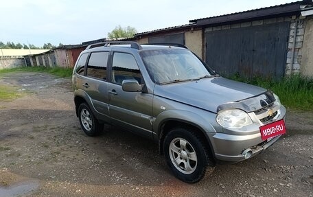 Chevrolet Niva I рестайлинг, 2011 год, 350 000 рублей, 8 фотография