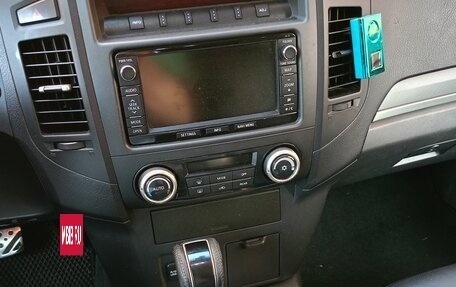 Mitsubishi Pajero IV, 2013 год, 2 600 000 рублей, 4 фотография