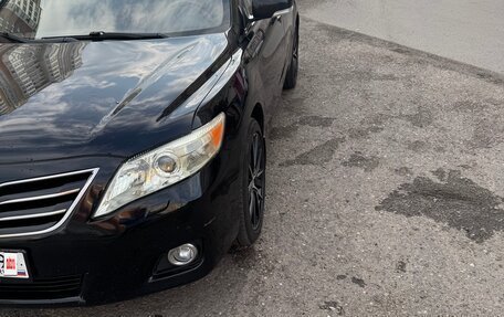 Toyota Camry, 2010 год, 1 250 000 рублей, 5 фотография