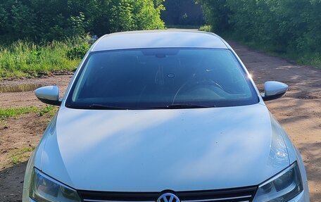 Volkswagen Jetta VI, 2013 год, 1 100 000 рублей, 10 фотография