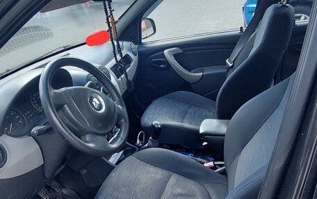 Renault Logan I, 2010 год, 250 000 рублей, 5 фотография