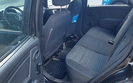 Renault Logan I, 2010 год, 250 000 рублей, 4 фотография