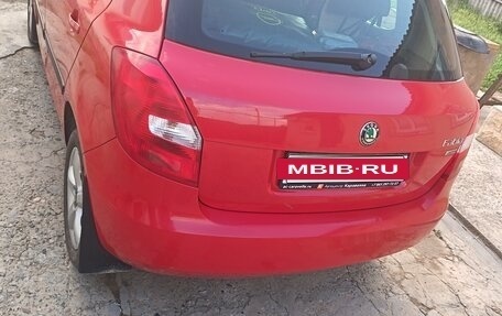Skoda Fabia II, 2011 год, 780 000 рублей, 2 фотография