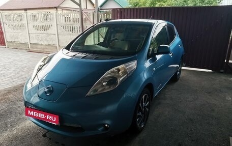 Nissan Leaf I, 2014 год, 760 000 рублей, 2 фотография