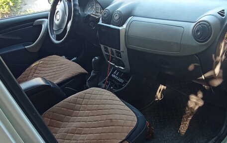 Renault Logan I, 2010 год, 550 000 рублей, 6 фотография