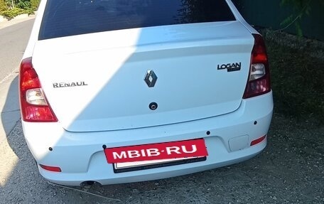Renault Logan I, 2010 год, 550 000 рублей, 3 фотография