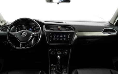 Volkswagen Tiguan II, 2017 год, 2 500 000 рублей, 10 фотография