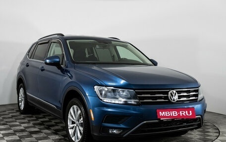 Volkswagen Tiguan II, 2017 год, 2 500 000 рублей, 3 фотография