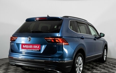 Volkswagen Tiguan II, 2017 год, 2 500 000 рублей, 5 фотография
