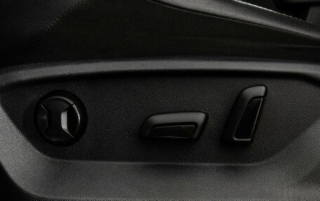 Volkswagen Tiguan II, 2017 год, 2 500 000 рублей, 20 фотография