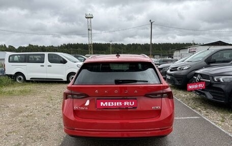 Skoda Octavia IV, 2021 год, 2 392 000 рублей, 3 фотография