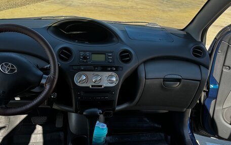 Toyota Yaris I рестайлинг, 2003 год, 400 000 рублей, 10 фотография