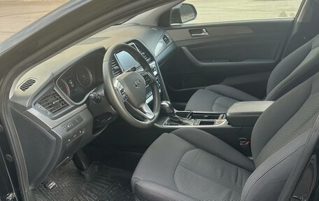Hyundai Sonata VII, 2018 год, 1 600 000 рублей, 2 фотография