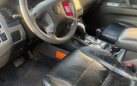 Mitsubishi Pajero III рестайлинг, 2006 год, 1 400 000 рублей, 8 фотография