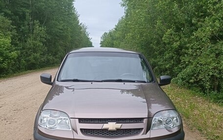 Chevrolet Niva I рестайлинг, 2013 год, 577 000 рублей, 7 фотография