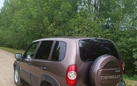 Chevrolet Niva I рестайлинг, 2013 год, 577 000 рублей, 9 фотография
