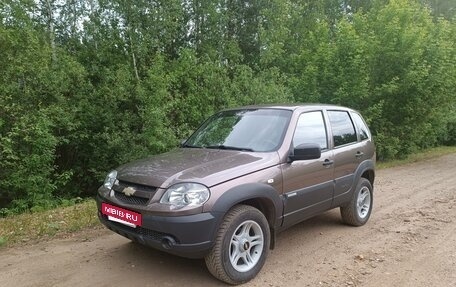 Chevrolet Niva I рестайлинг, 2013 год, 577 000 рублей, 14 фотография