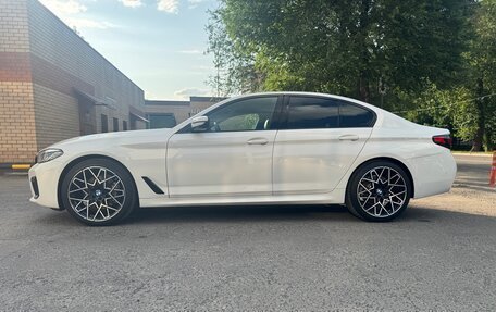 BMW 5 серия, 2020 год, 3 999 000 рублей, 4 фотография