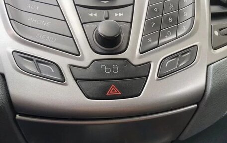Ford Fiesta, 2008 год, 460 000 рублей, 4 фотография