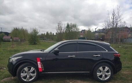 Infiniti FX II, 2011 год, 2 100 000 рублей, 2 фотография
