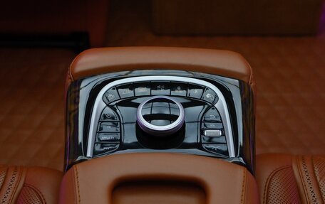 Mercedes-Benz V-Класс, 2020 год, 9 990 000 рублей, 13 фотография