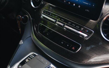 Mercedes-Benz V-Класс, 2020 год, 9 990 000 рублей, 21 фотография