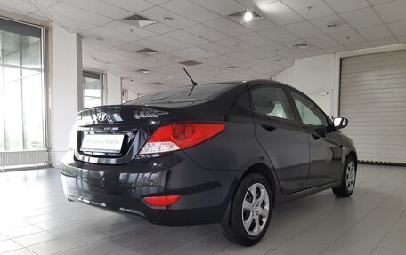 Hyundai Solaris II рестайлинг, 2011 год, 750 000 рублей, 6 фотография