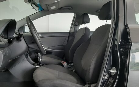 Hyundai Solaris II рестайлинг, 2011 год, 750 000 рублей, 10 фотография