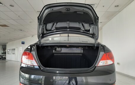 Hyundai Solaris II рестайлинг, 2011 год, 750 000 рублей, 5 фотография