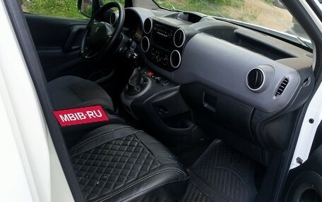 Peugeot Partner II рестайлинг 2, 2013 год, 590 000 рублей, 1 фотография