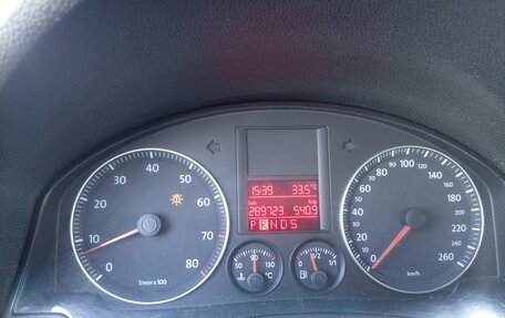 Volkswagen Jetta VI, 2006 год, 590 000 рублей, 6 фотография