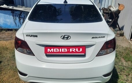 Hyundai Solaris II рестайлинг, 2014 год, 1 000 000 рублей, 4 фотография