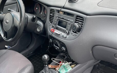 KIA Rio II, 2010 год, 345 500 рублей, 9 фотография