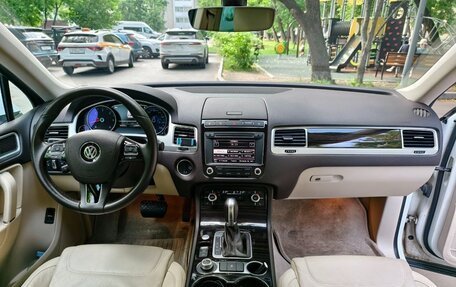 Volkswagen Touareg III, 2016 год, 4 750 000 рублей, 13 фотография