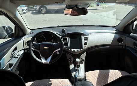 Chevrolet Cruze II, 2011 год, 600 000 рублей, 2 фотография