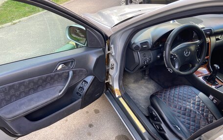 Mercedes-Benz C-Класс, 2002 год, 550 000 рублей, 9 фотография
