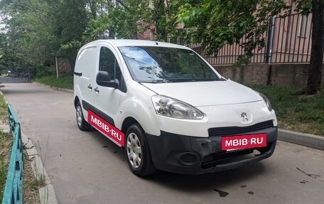 Peugeot Partner II рестайлинг 2, 2013 год, 590 000 рублей, 4 фотография