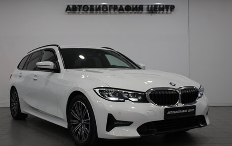 BMW 3 серия, 2019 год, 2 890 000 рублей, 3 фотография