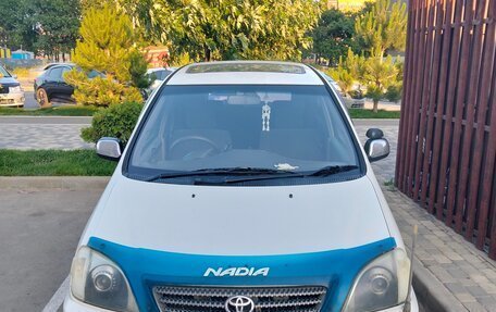 Toyota Nadia, 2001 год, 500 000 рублей, 1 фотография