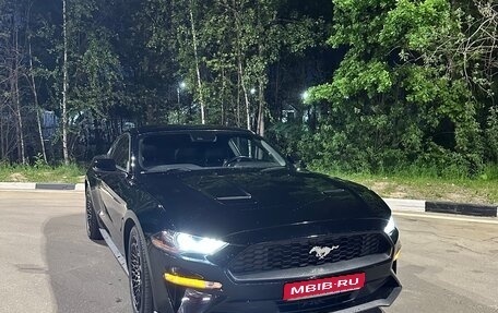 Ford Mustang VI рестайлинг, 2019 год, 3 500 000 рублей, 1 фотография
