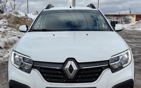 Renault Sandero II рестайлинг, 2021 год, 1 399 000 рублей, 1 фотография