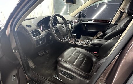 Volkswagen Touareg III, 2014 год, 2 800 000 рублей, 6 фотография