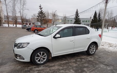 Renault Logan II, 2014 год, 400 000 рублей, 12 фотография