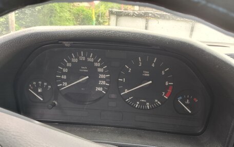 BMW 5 серия, 1988 год, 130 000 рублей, 6 фотография